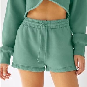 Aritzia - TNA | Cozy Fleece Boyfriend 2" Sweatshort
